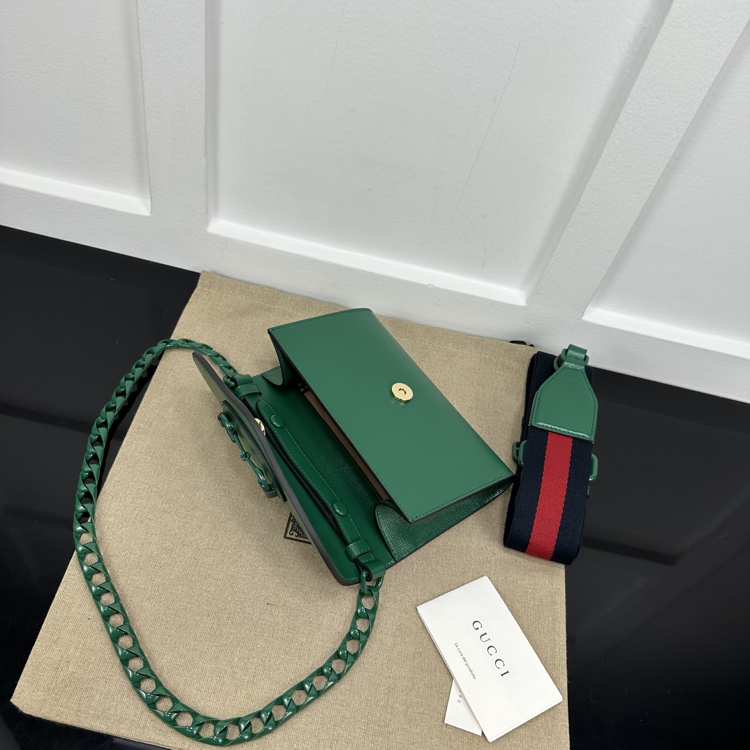 Gucci Satchel Bags